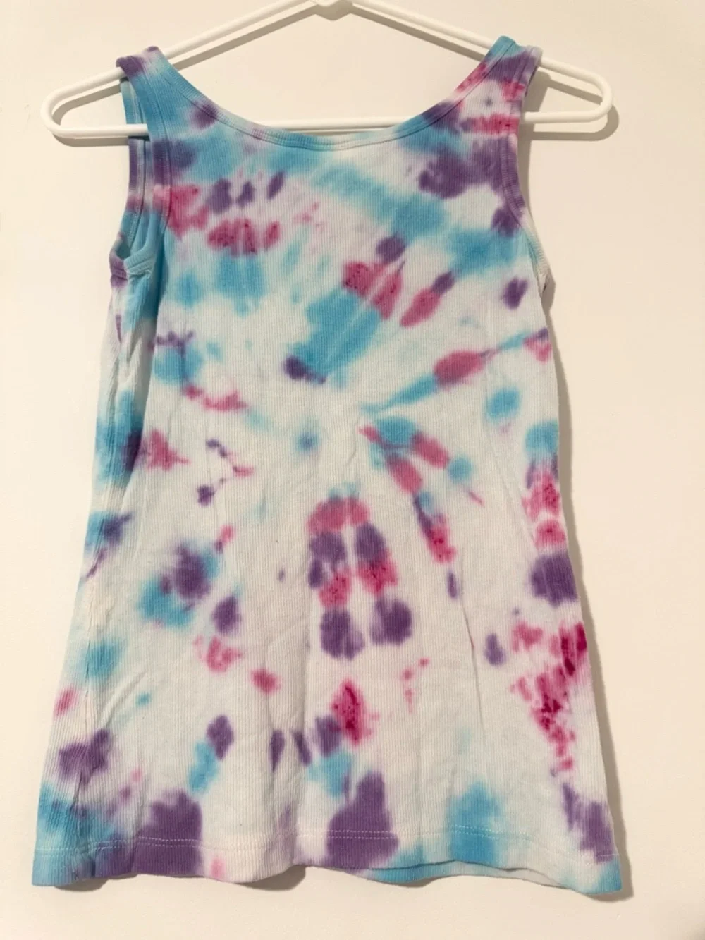 Max Studio Tie-Dye Ribbed Tank Top - Picture 2 of 3